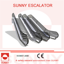 Escalator with Round Handrail Inlet Cap and Clearly-Contrasted Floor Plate, Sn-Es-D045